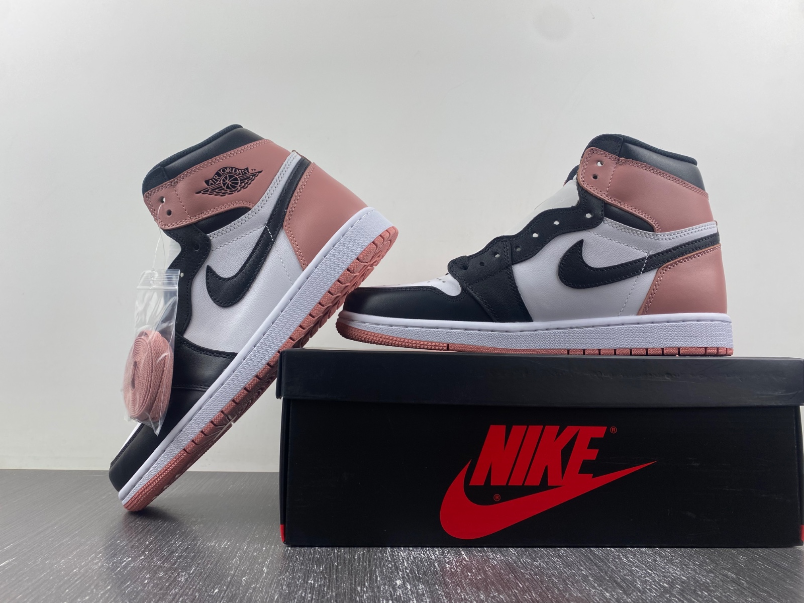 Air Jordan 1 Retro High NRG 