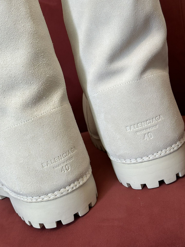 Balenciaga Winter Boots (High-Top)