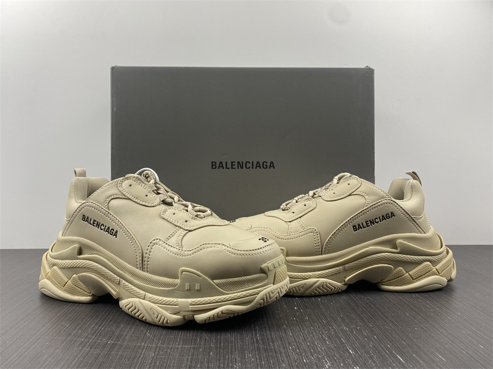 Balenciaga TRIPLE S TRAINER