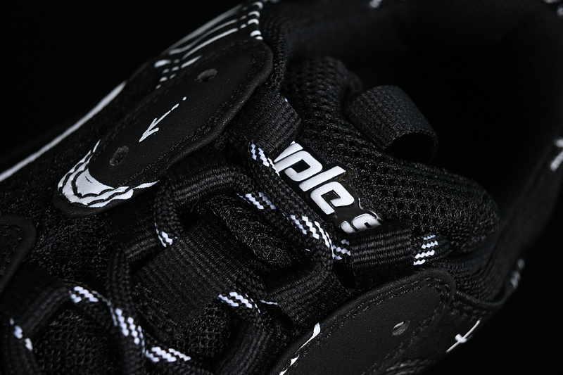 Balenciaga TRIPLE S TRAINER