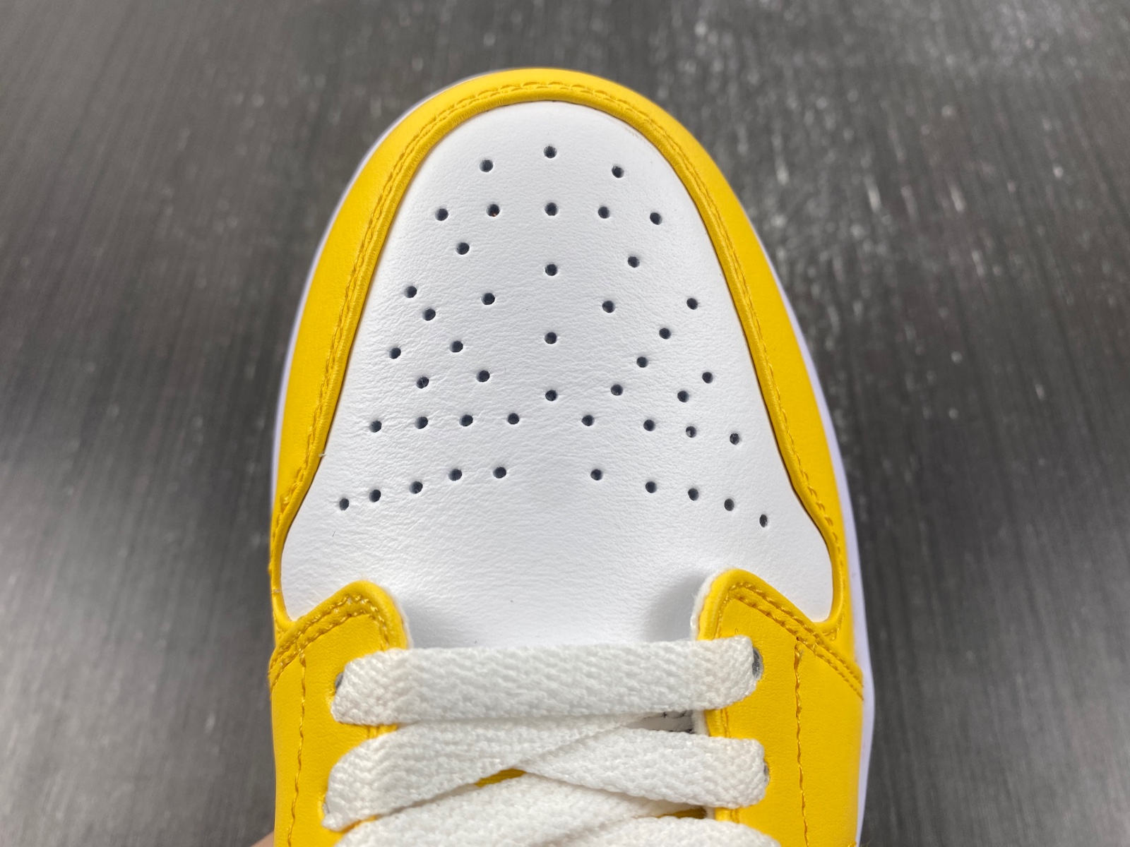 Air Jordan 1 Low Yellow White Grind DX4375-800