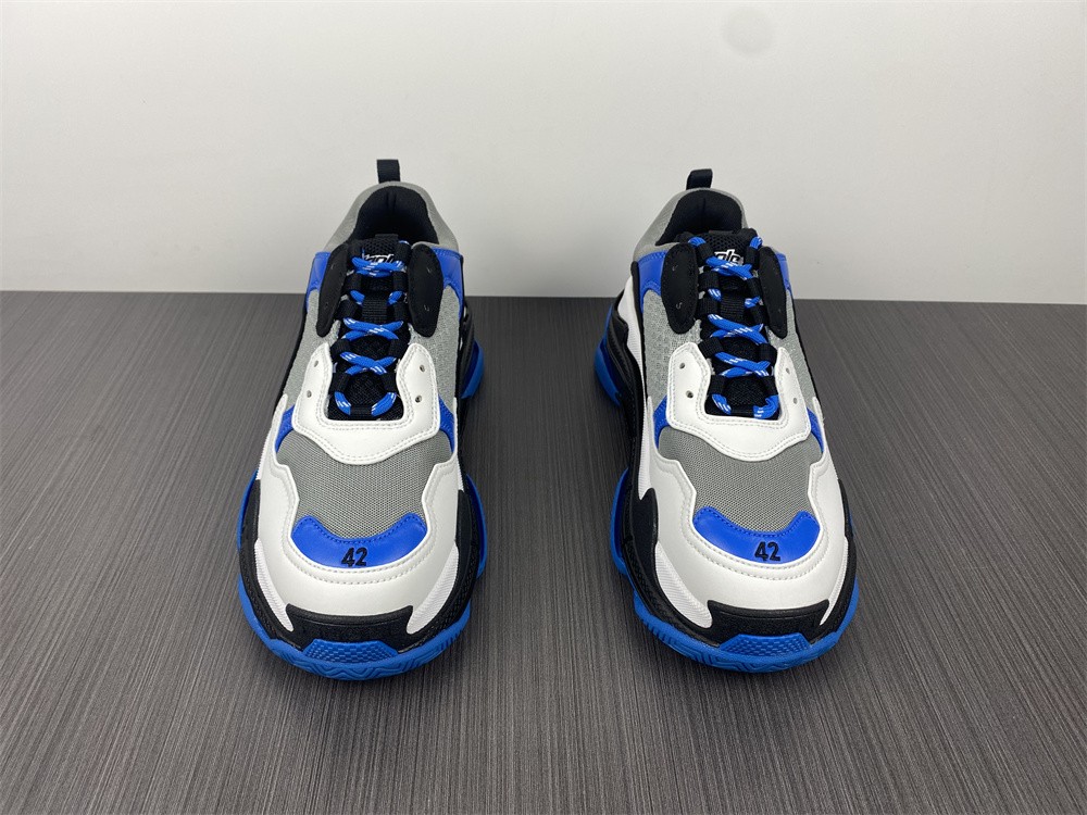 Balenciaga TRIPLE S TRAINER