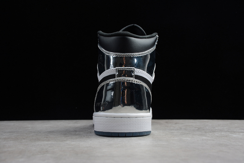 Air Jordan 1 Retro High 