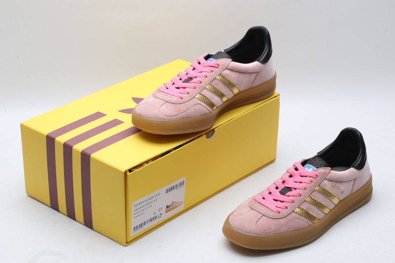 Adidas x Gucci Gazelle SneakerPink Velvet