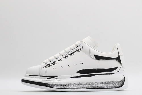 MCQUEEN OVERSIZED SNEAKER