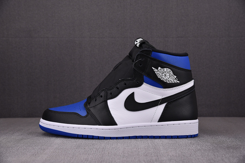 Air Jordan 1 Retro High OG 'Royal Toe' 555088-041