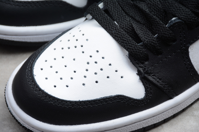 AIR JORDAN 1 BLACK WHITE GYM RED KID-555088-061