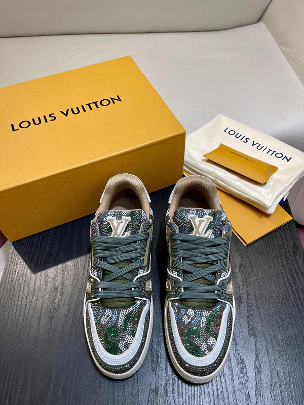 LV Trainer Sneaker