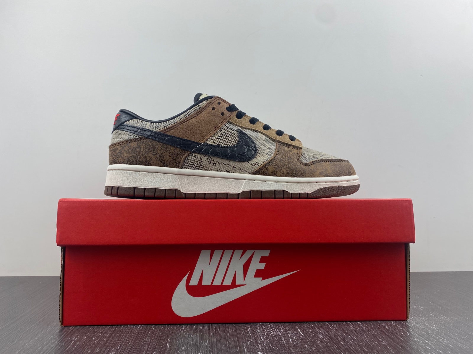 Nike Dunk Low CO.JP 2023 FJ5434-120