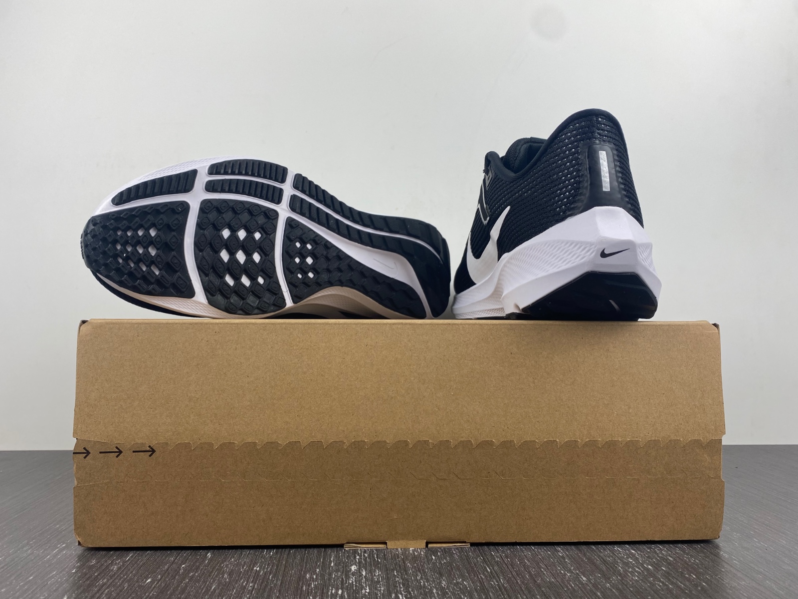 Nike Air Zoom Pegasus 40 Wide 