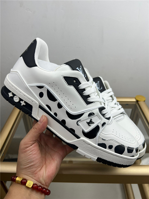 LV Trainer Sneaker