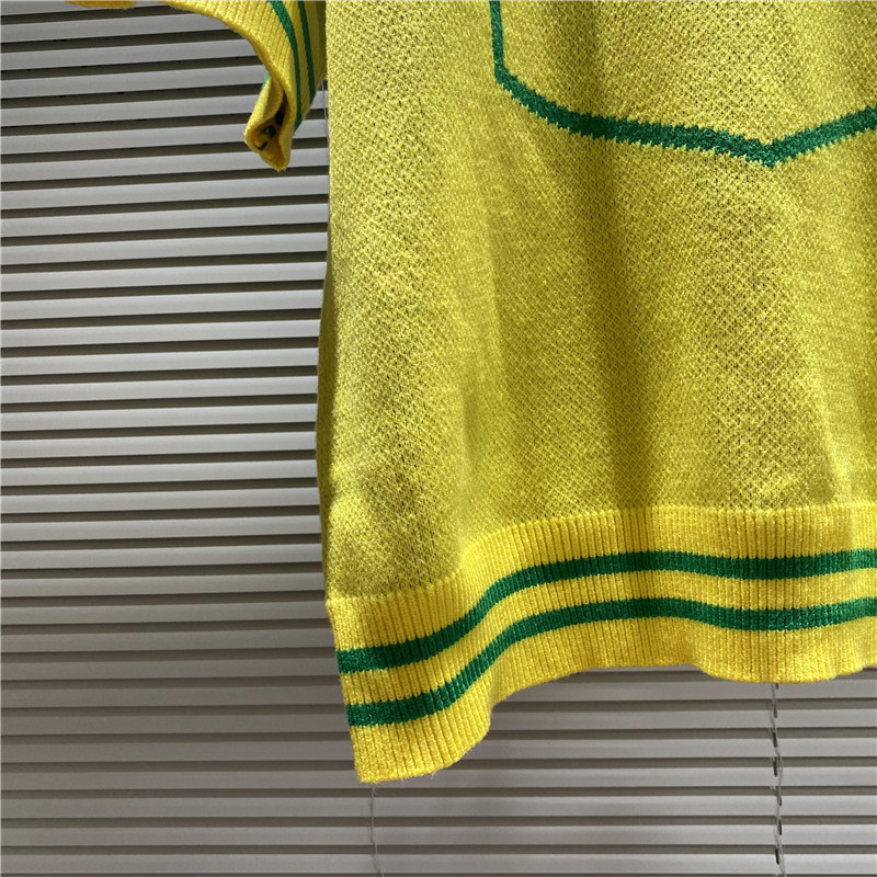 House of errors sweater  MAO-4