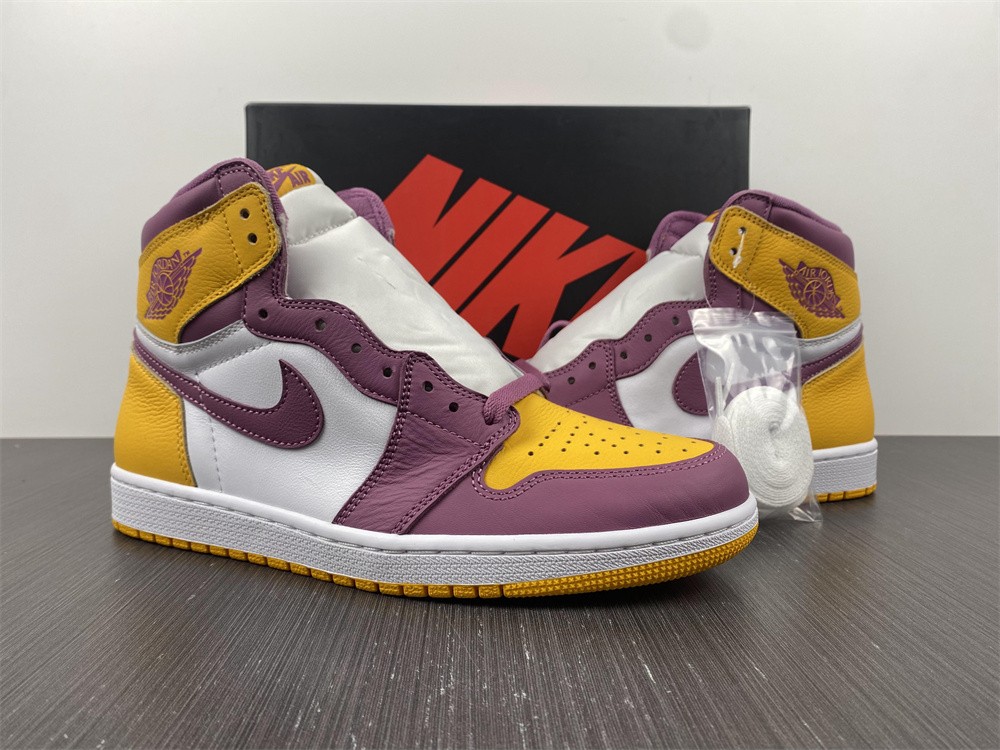 Air Jordan 1 "Brotherhood" 555088-706