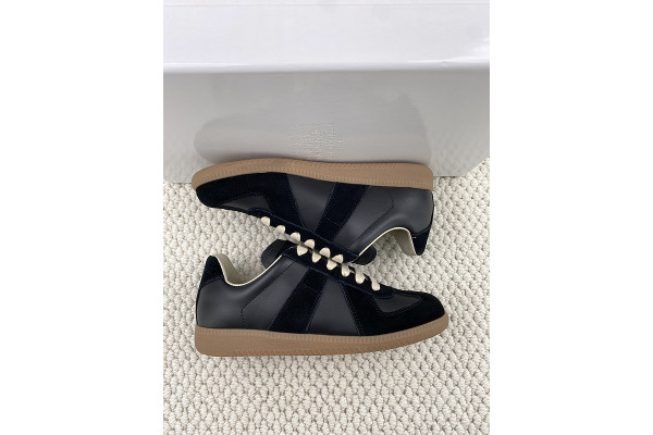 Maison M0rgiela Trainer (GATs)