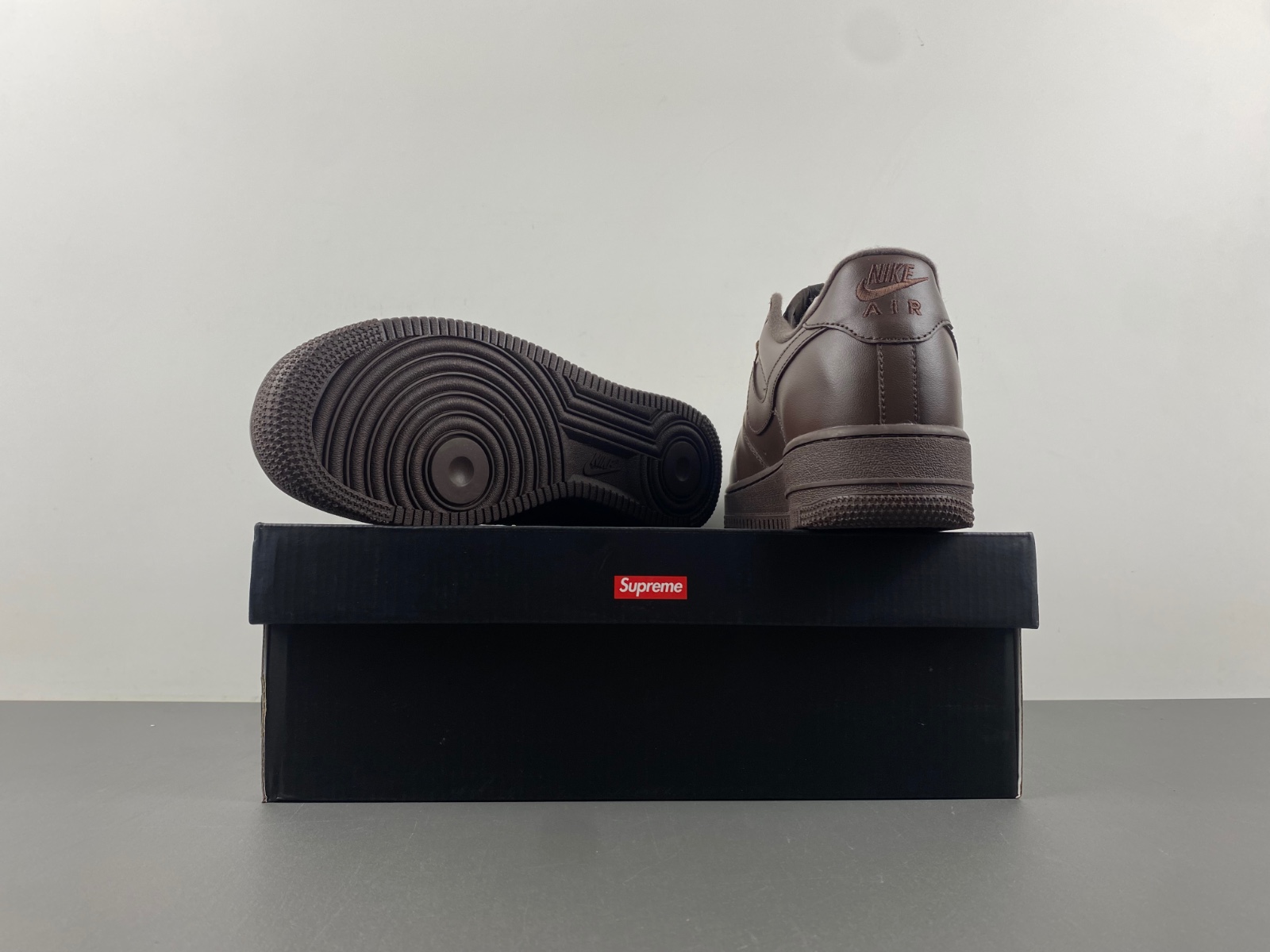 Supreme x Nike Air Force 1 Low “Baroque Brown”