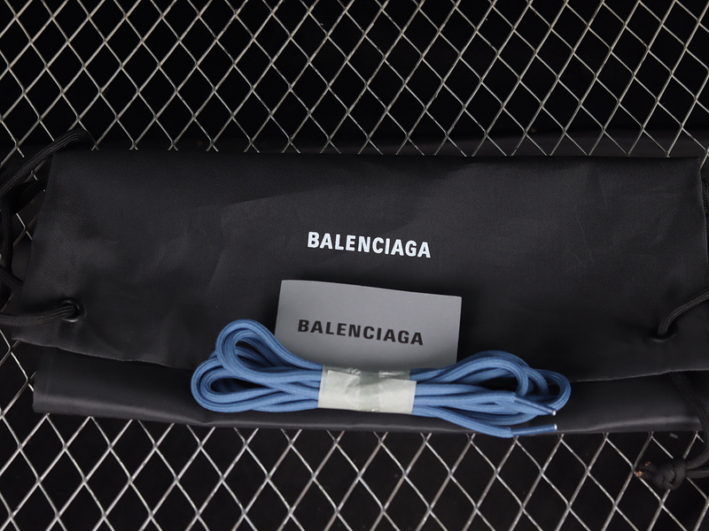 Balenciaga TRIPLE S TRAINER