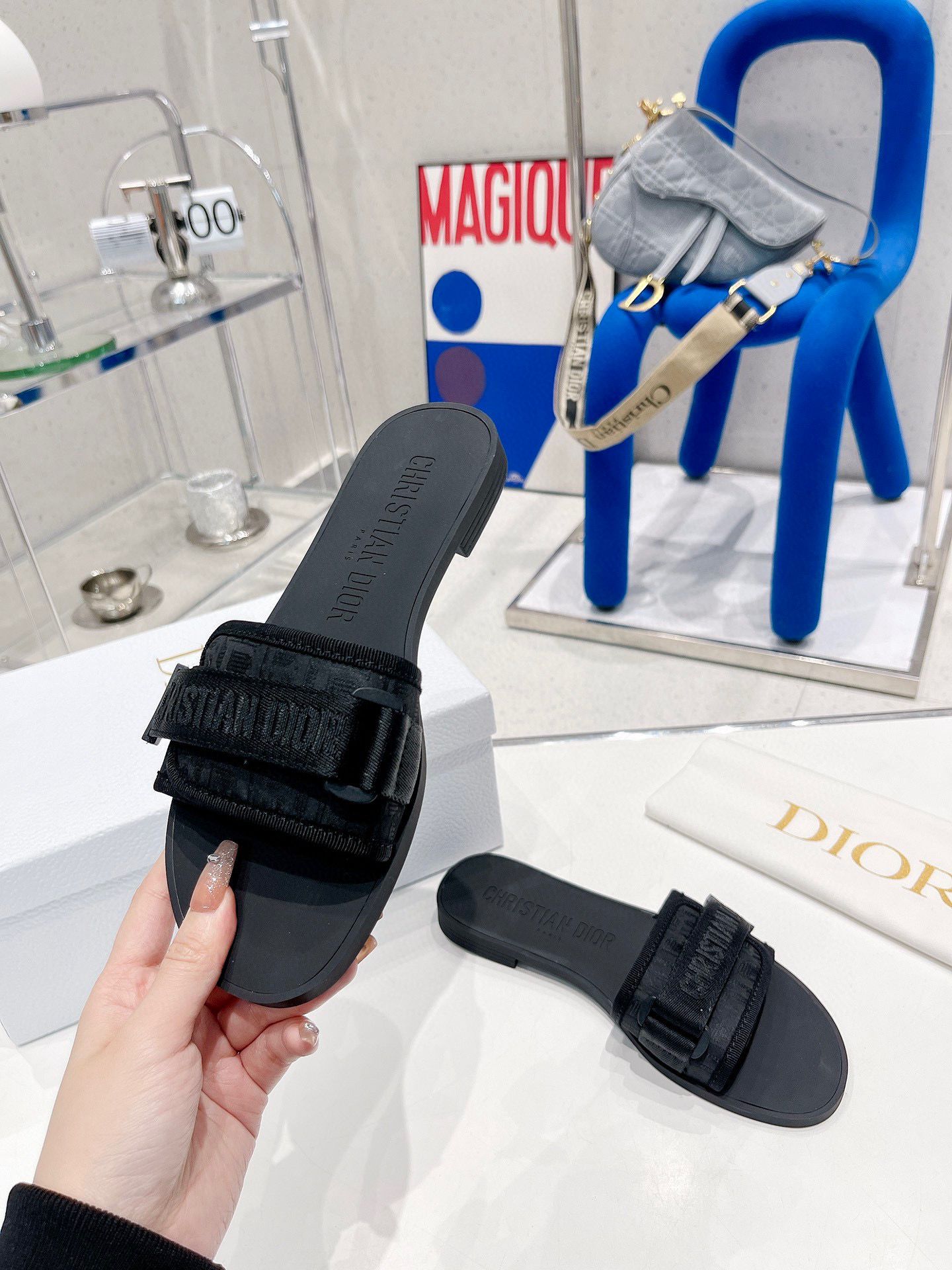 DIOR  EVOLUTION SANDAL