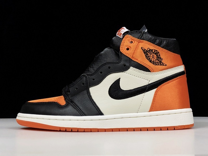 Air Jordan 1 Retro High OG 'Satin Shattered Backboard' AV3725-010