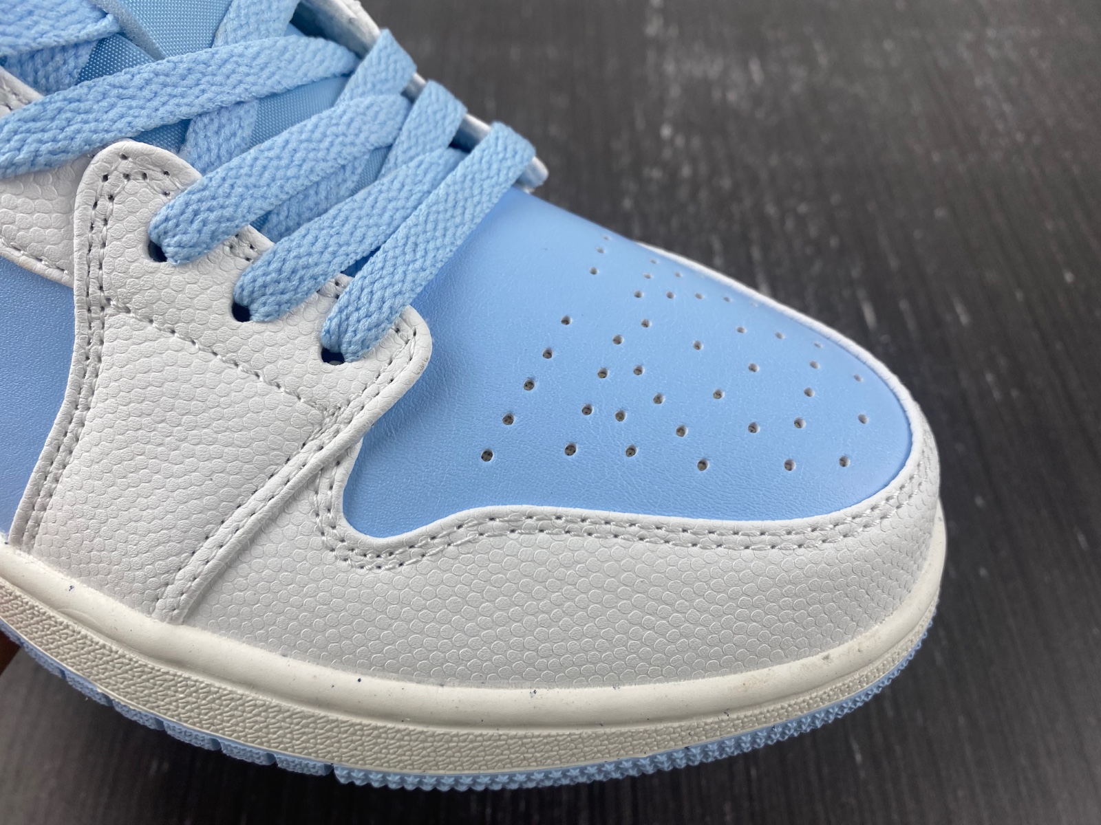 Air Jordan 1 Low Ice Blue DV1299-104