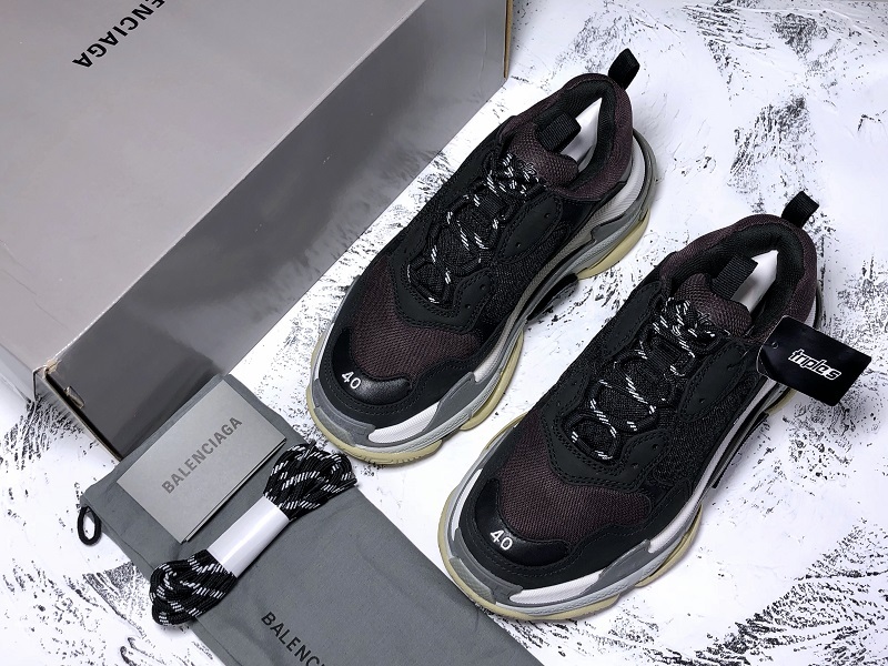 Balenciaga Triple S Trainer