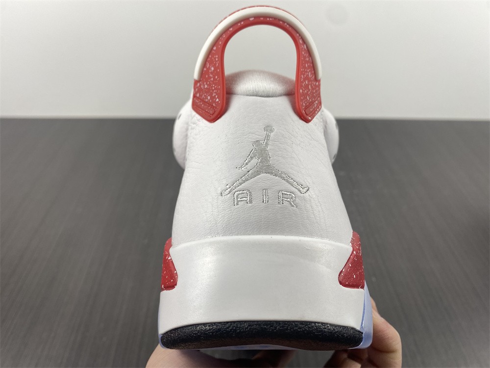 Air Jordan 6 “Red Oreo” CT8529-162