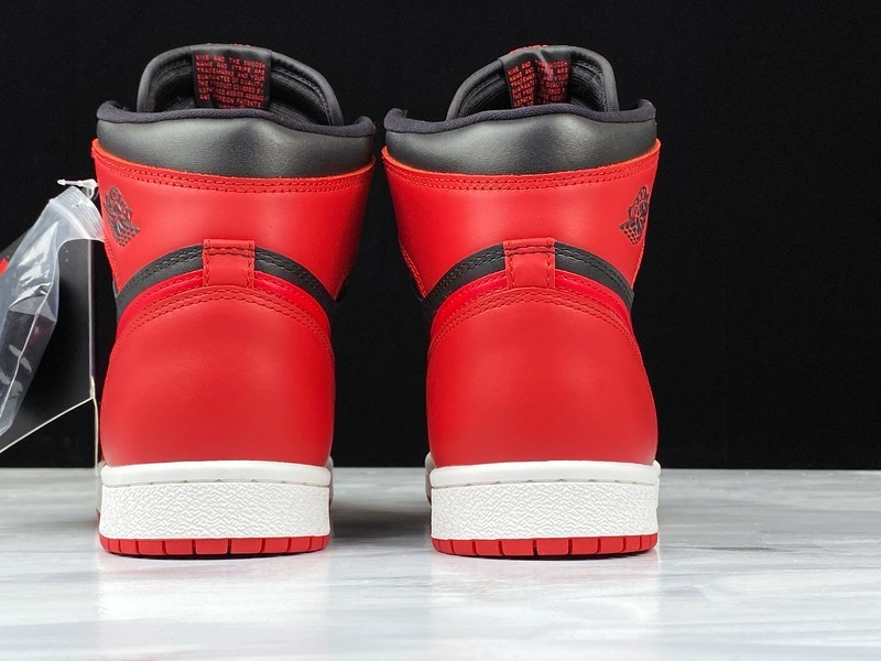 Air Jordan 1 Hi 85 Varsity Red Summit White Black BQ4422-600