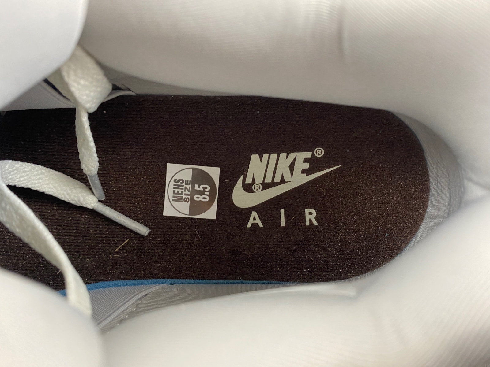 A Ma Maniere x Air Jordan 4 “Phantom” FZ4810-001