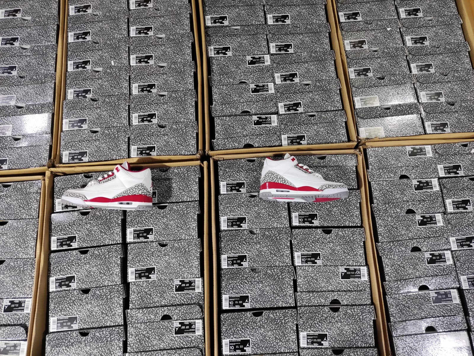 Air Jordan 3 Retro Cardinal Red CT8532-126