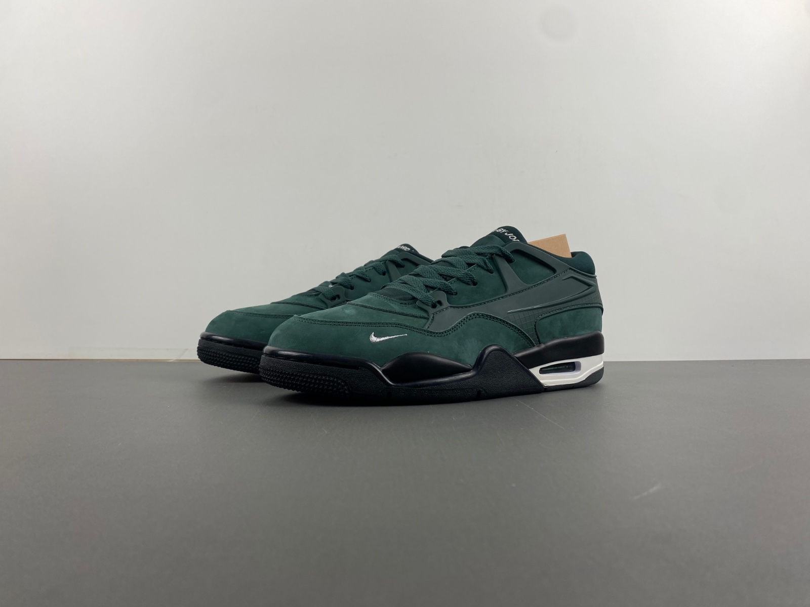 Nigel Sylvester x Air Jordan 4 RM “Bike Air” RM  HF4334-300