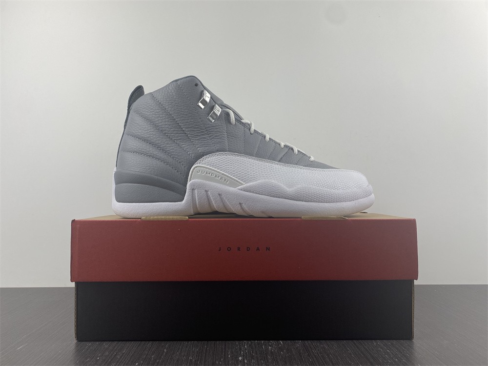 Air Jordan 12 Retro Stealth shoes CT8013-015