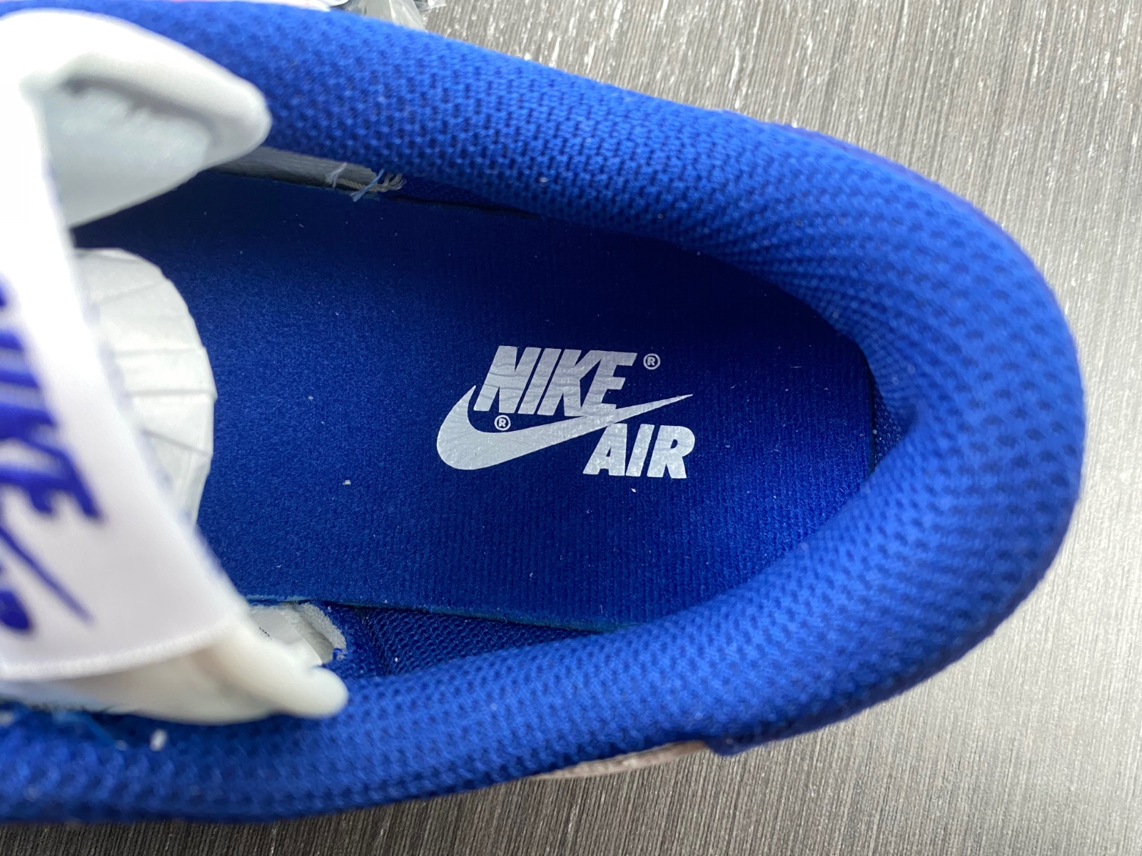 OFF-WHITE x Travis Scott x Air Jordan 1 custom