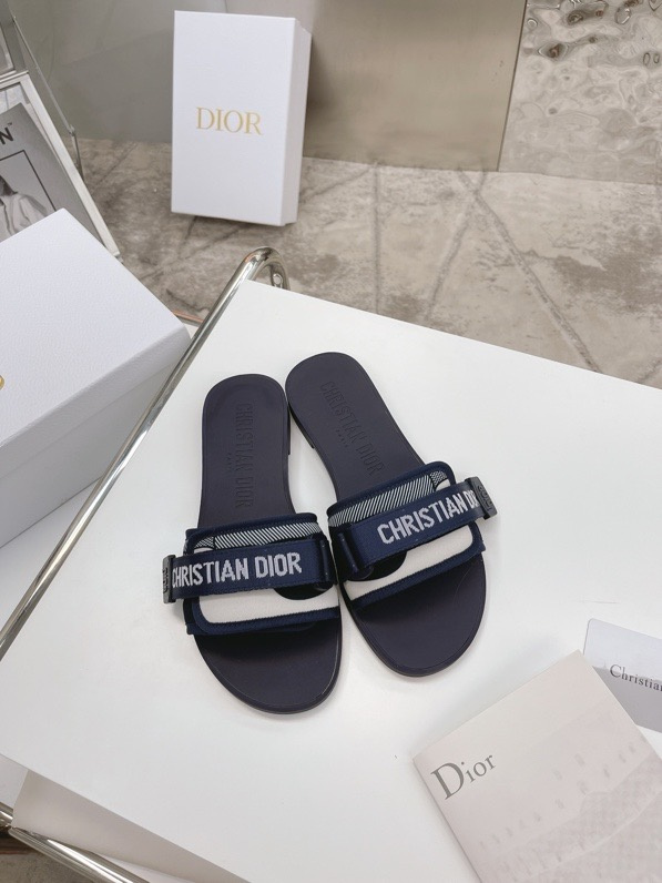 DIOR EVOLUTION SANDAL