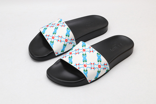 FEN* Slippers