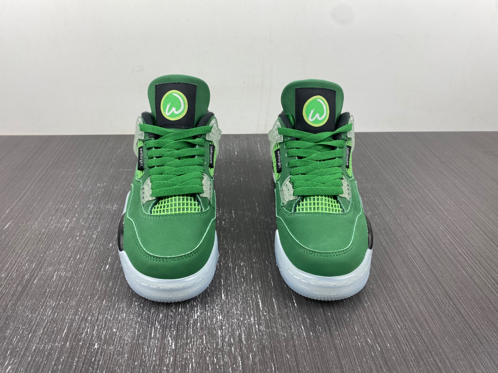 Nike Air Jordan 4 PE customize