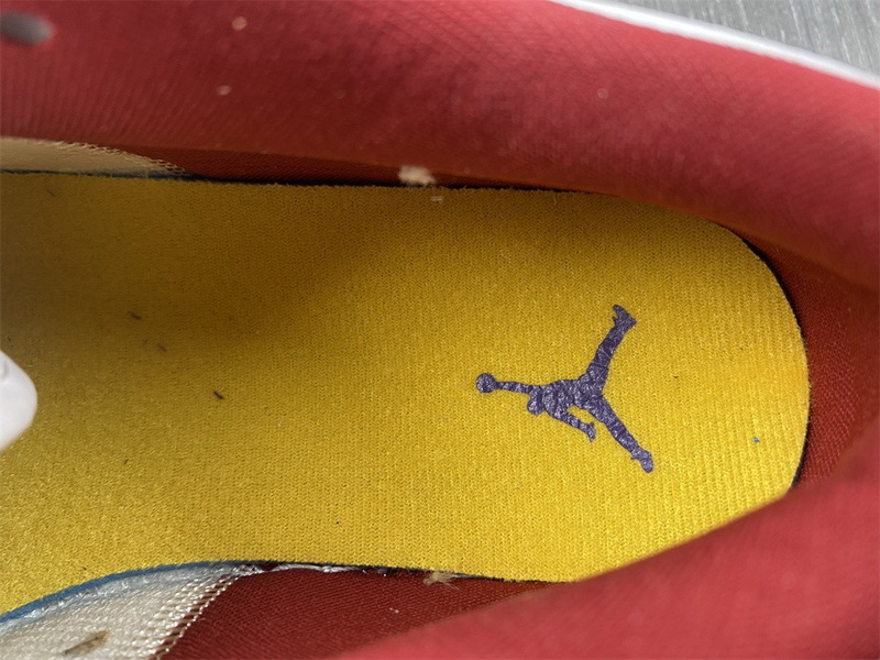 Air Jordan 1 Low GS "White/Red" 553560-164