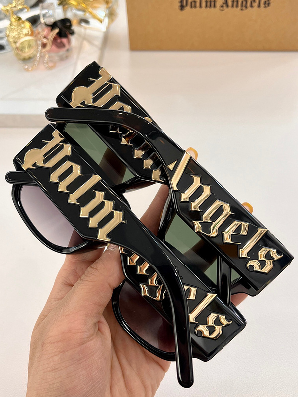 Palm Angles Sunglasses 202304005