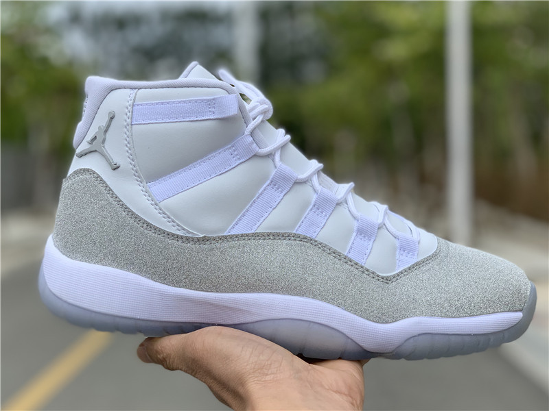 AIR JORDAN 11 RETRO "METALLIC SILVER" AR0715-100