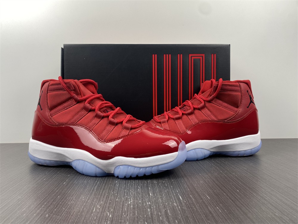 Air Jordan 11 Retro "Win Like 96" - 378037 623
