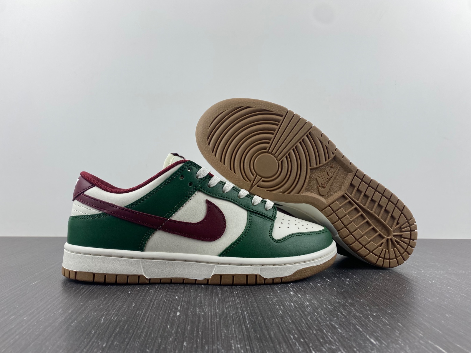 Nike Dunk Low Gorge Green FB7160-161