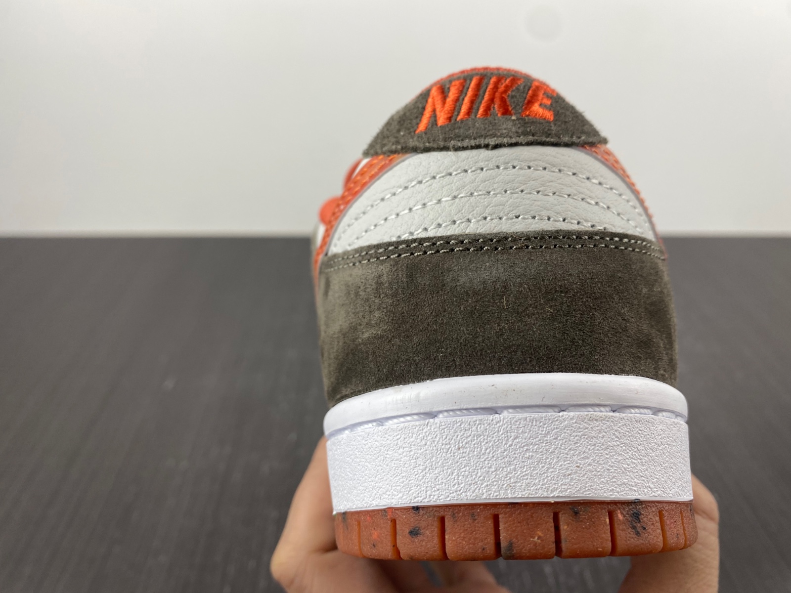 Crushed D.C. x Nike SB Dunk Low DH7782-001