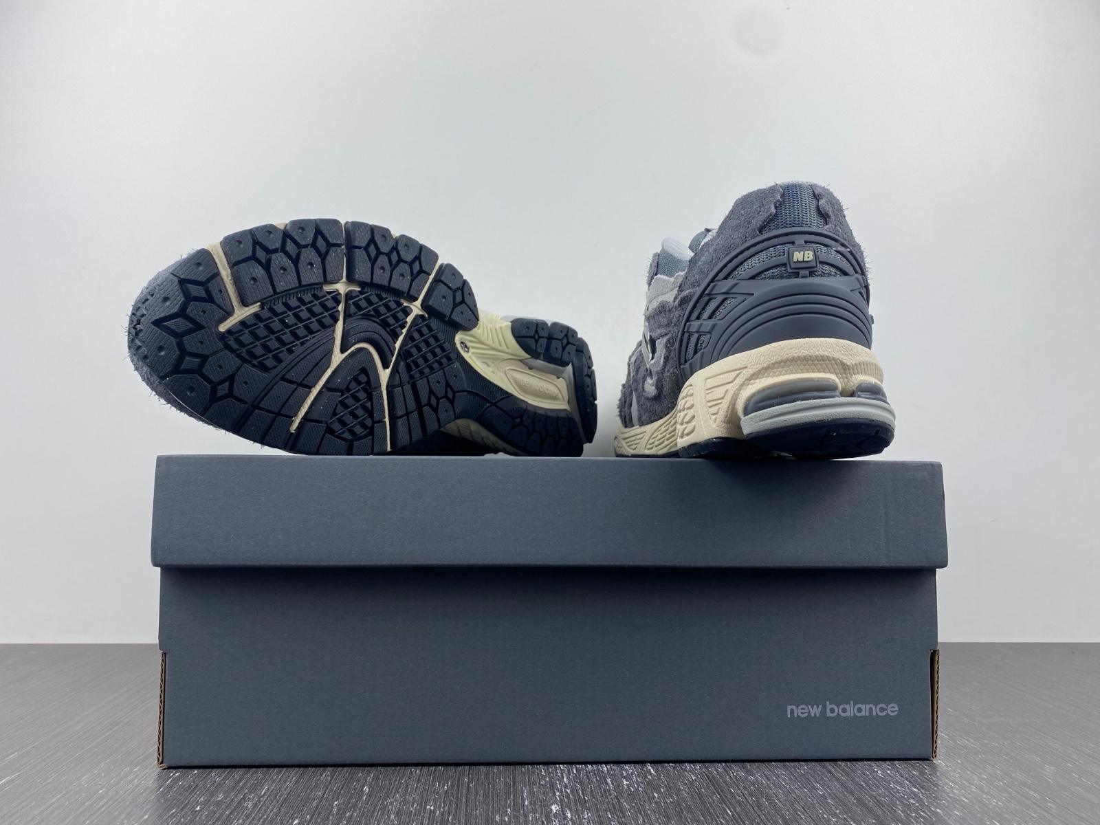 New Balance 1906D Protection Pack Harbor Grey Men M1906DA