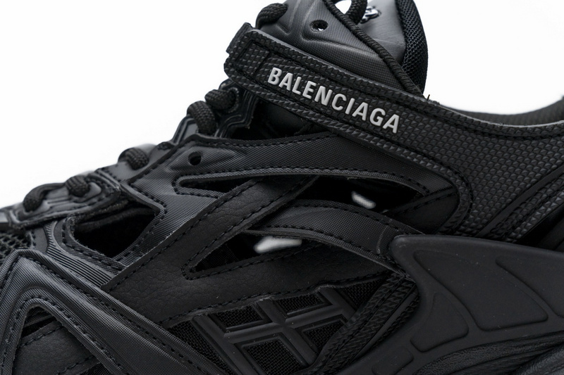 Balenciaga Track 2 Sneaker Black 570391 W2GN1 1000