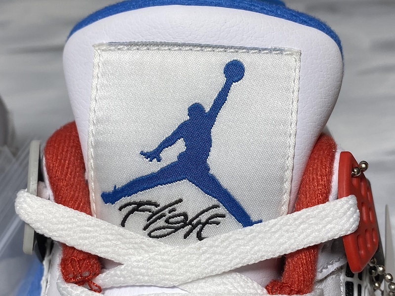 Air Jordan 4 Retro SE 