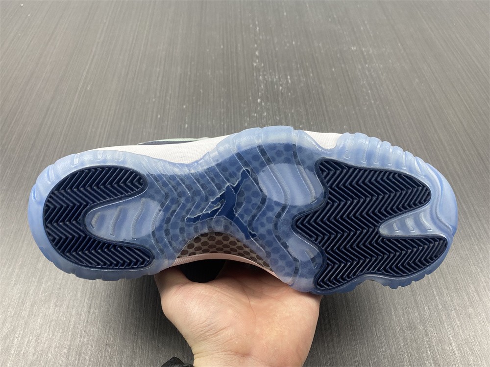 Air  Jordan 11 Retro Low Georgetown 528895-007