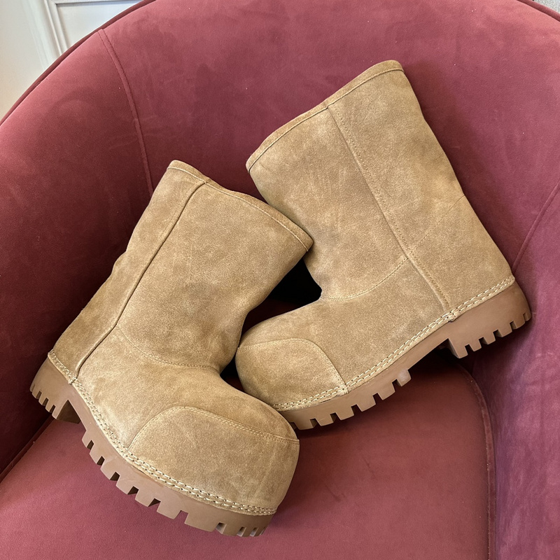 Balenciaga Winter Boots (Middle-Top)