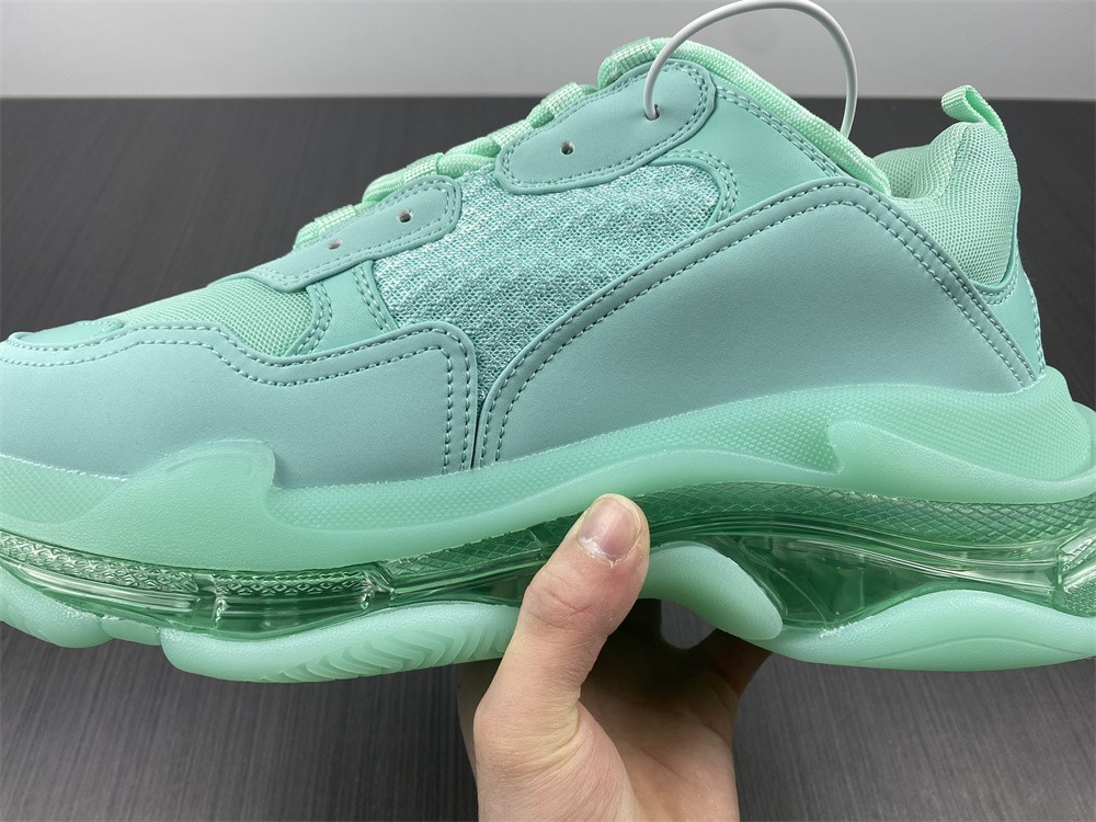 Balenciaga TRIPLE S TRAINER