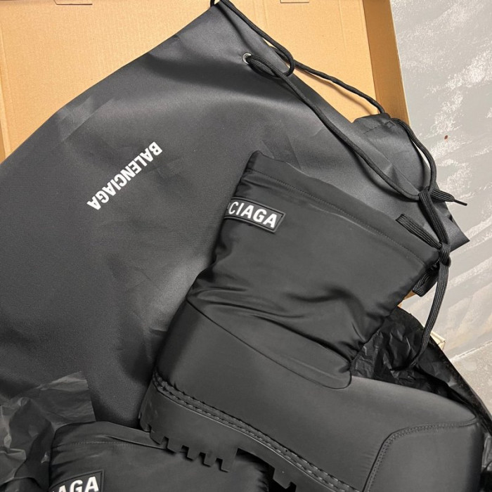 Balenciaga Winter Boots
