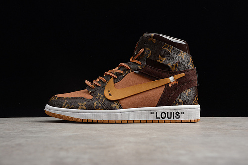 NIKE AIR JORDAN 1S（WITH CASE) AQ0818-158