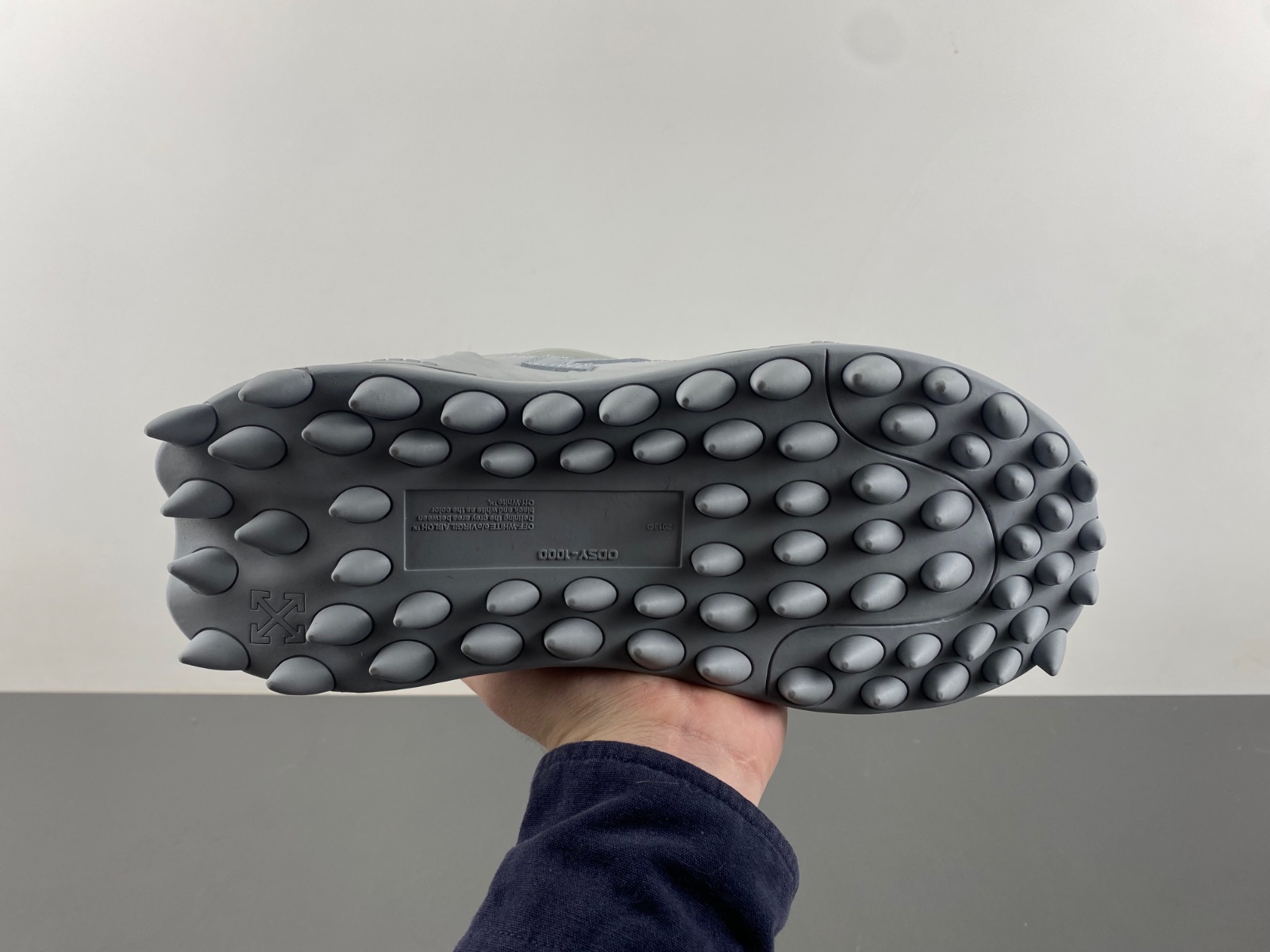 OW C/O ODSY-1000 SNEAKERS