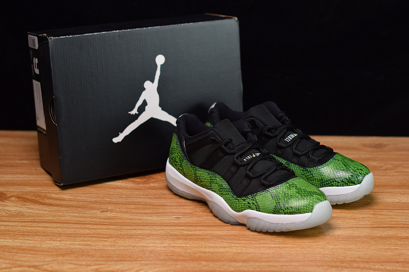 Air Jordan 11 Retro Low 